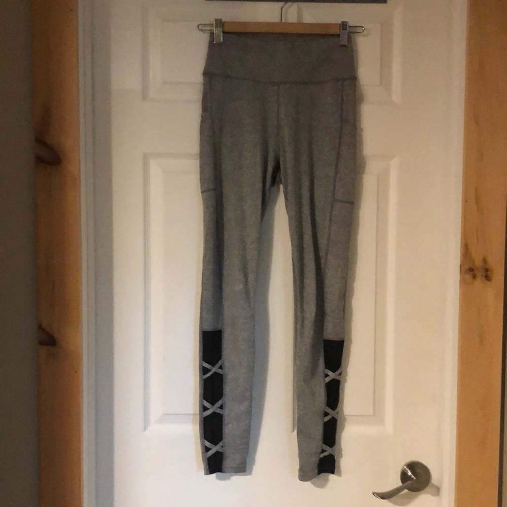 POP Fit leggings